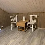 Lofoten- Fjøsen Feriehus *