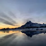 Feriehus Lofoten- Fjøsen *