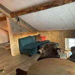 Feriehus Lofoten- Fjøsen *
