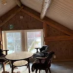 Feriehus Lofoten- Fjøsen