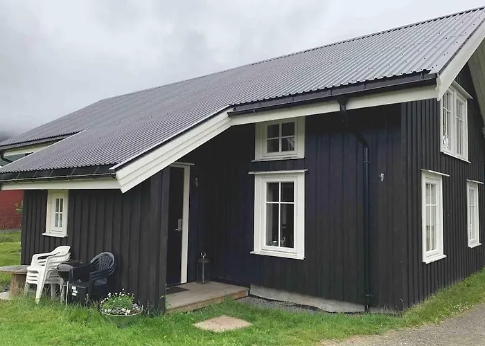 Lofoten- Fjøsen Feriehus Orsvag
